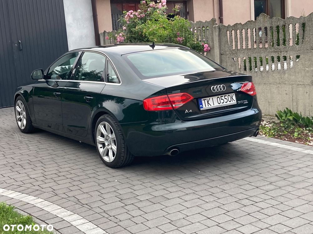 Audi A4 Limousine - 18