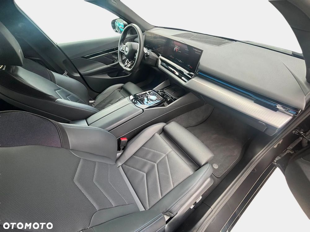 BMW Seria 5 - 14