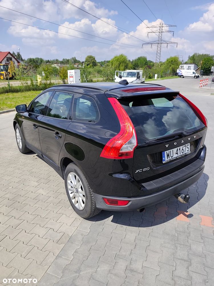 Volvo XC 60 D3 Kinetic - 3