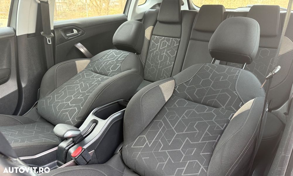 Peugeot 2008 e-HDi FAP 115 STOP & START Allure - 39