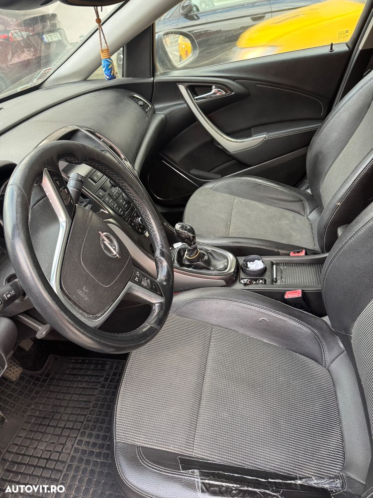 Opel Astra 1.6 Enjoy - 11