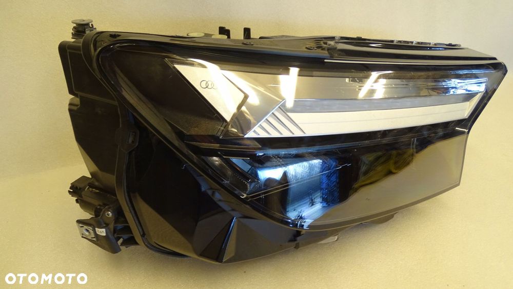 audi q4 e-tron - lampa przednia prawa full led - 3