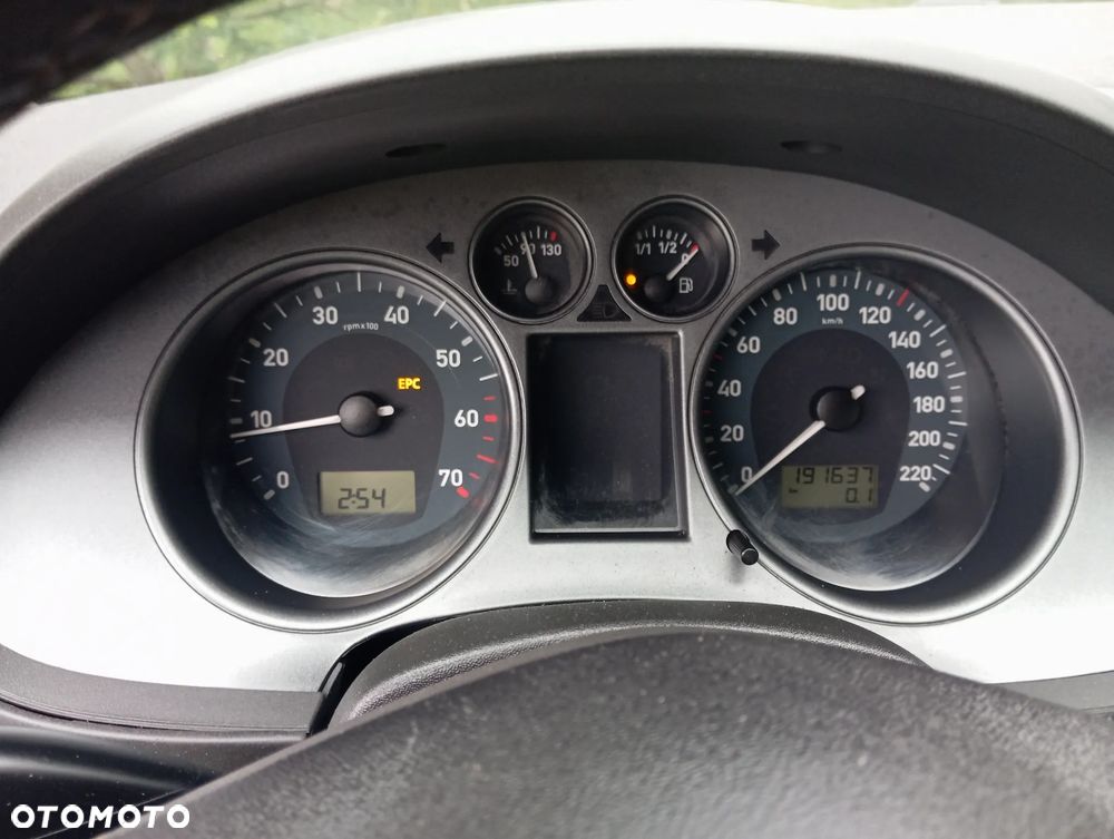 Seat Cordoba - 12