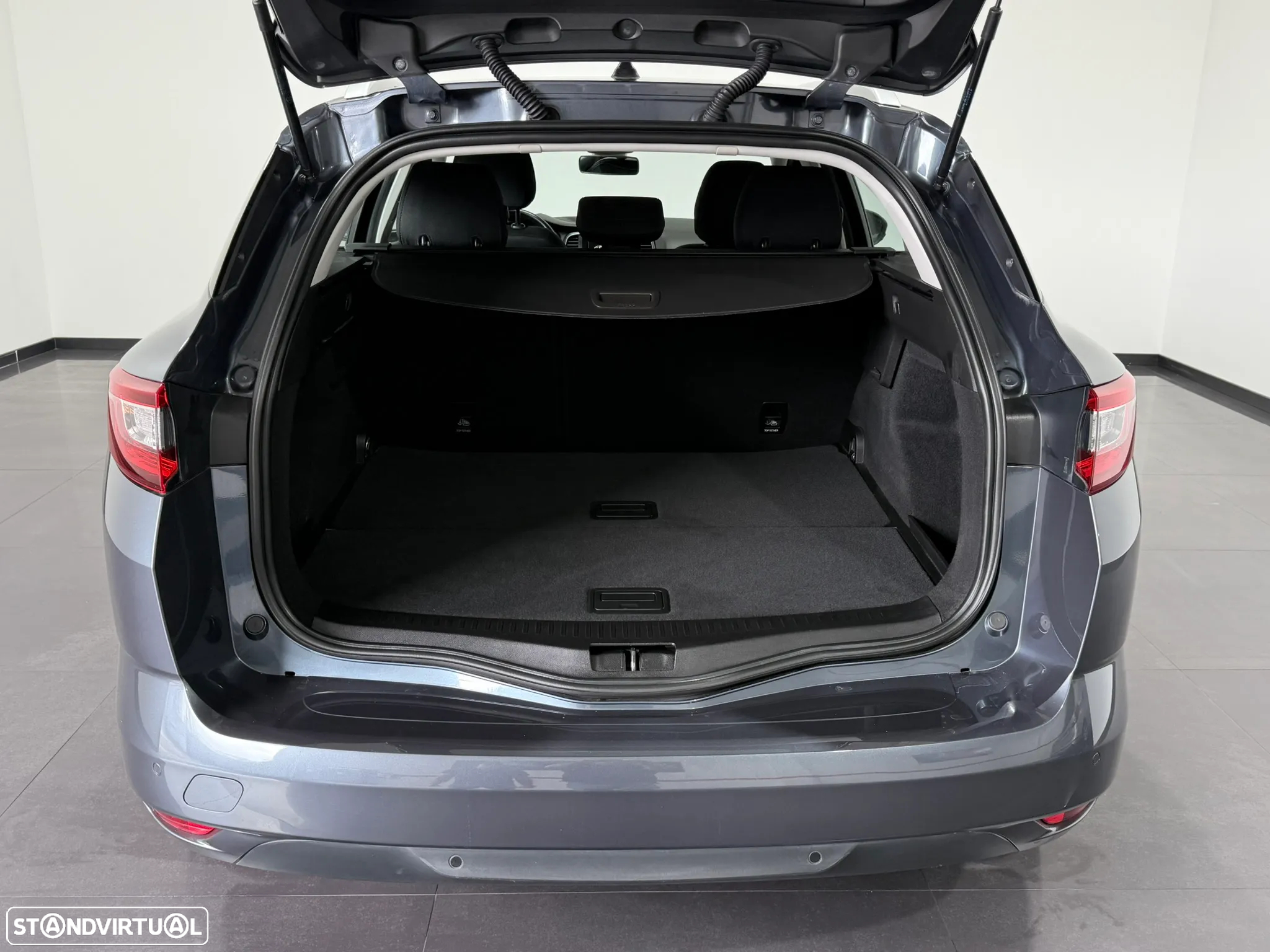 Renault Mégane Sport Tourer 1.5 dCi Limited - 43