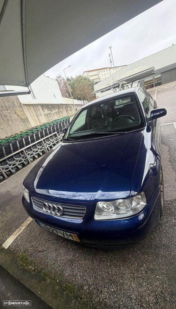 Audi A3 1.9 TDI Attraction - 1