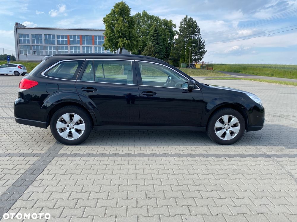 Subaru Outback - 5