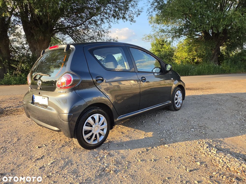Toyota Aygo Club - 1