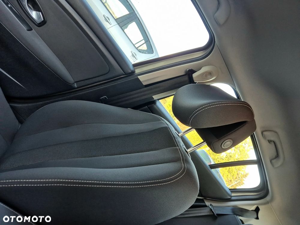 Renault Megane 1.6 16V 110 LIMITED - 31