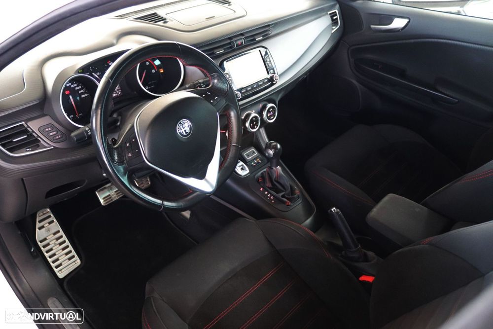 Alfa Romeo Giulietta 1.6 JTDm Super J18 TCT - 30