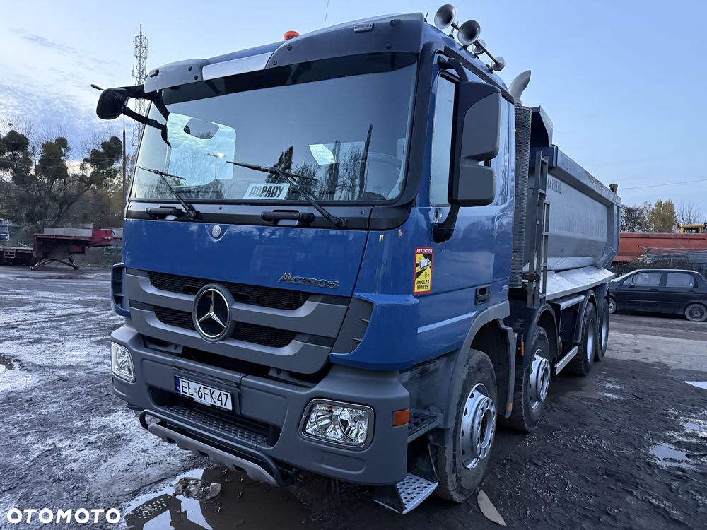 Mercedes-Benz Actros - 2