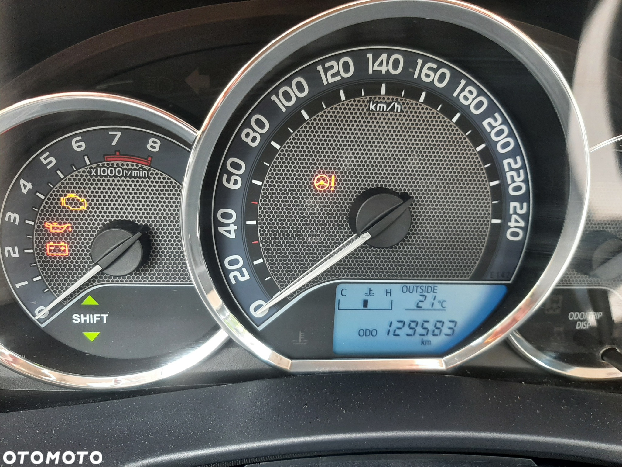 Toyota Corolla 1.6 Premium - 11