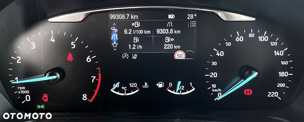 Ford Fiesta 1.0 EcoBoost S&S ST-LINE X - 11