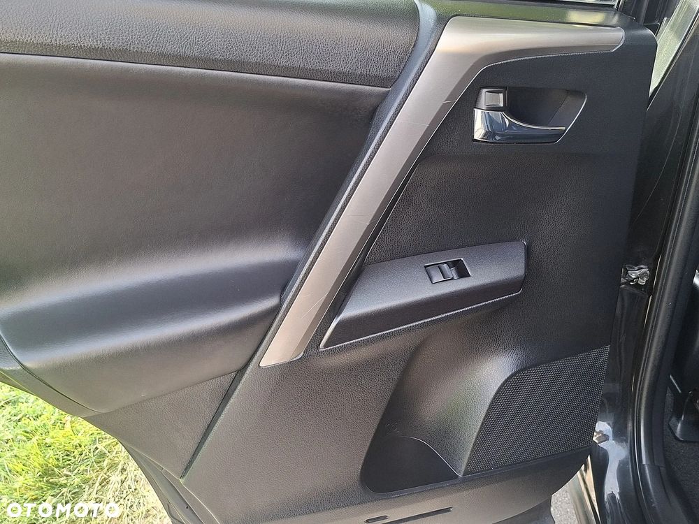 Toyota RAV4 - 27