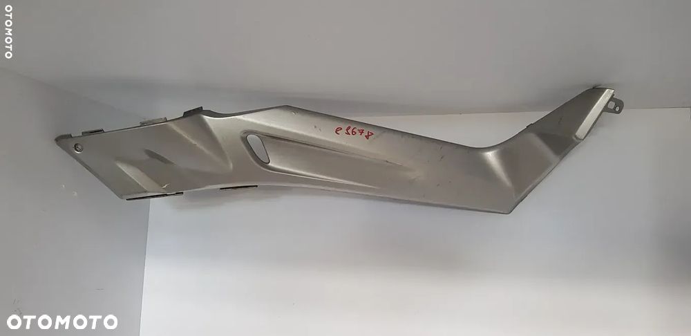 Yamaha X-MAX 125 06-09 Listwa Wypełnienie Lewa