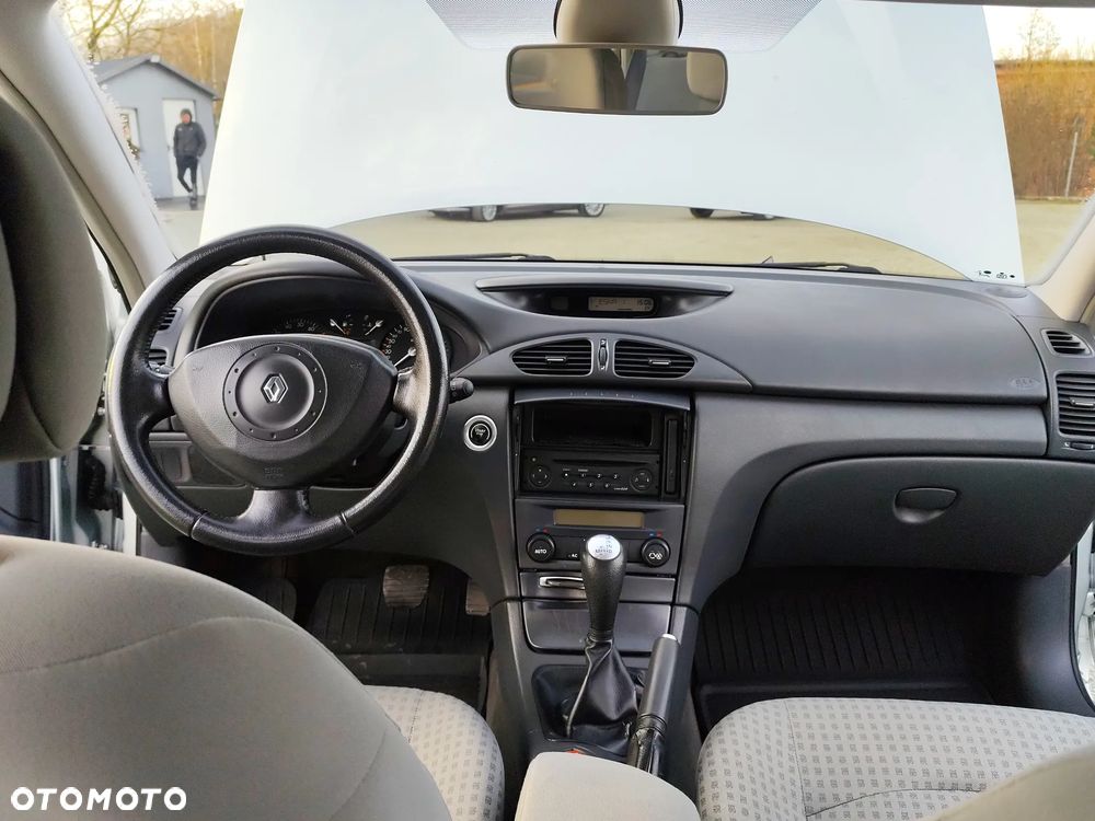 Renault Laguna 2.0 Automatik Expression - 16