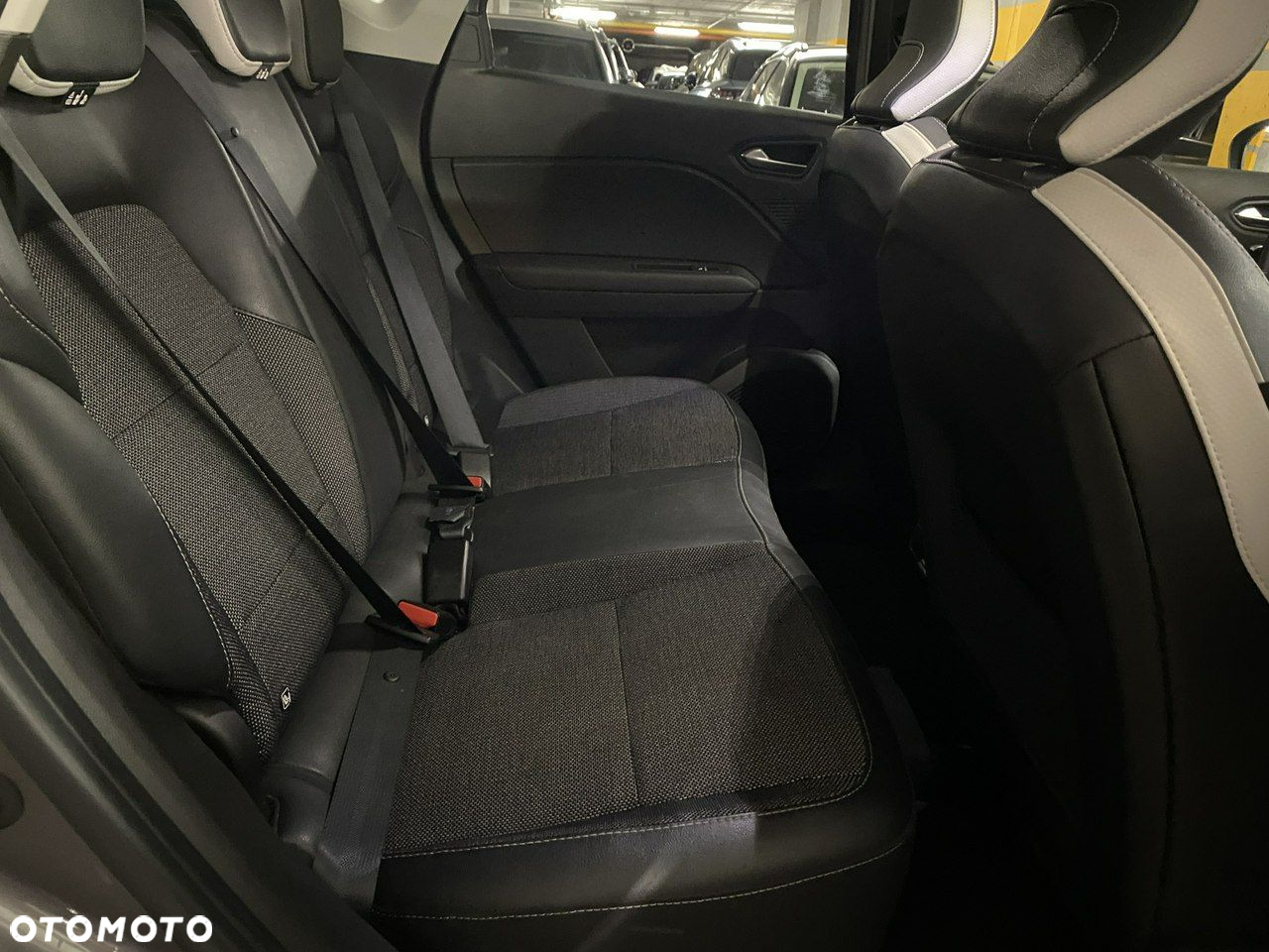 Renault Captur - 15