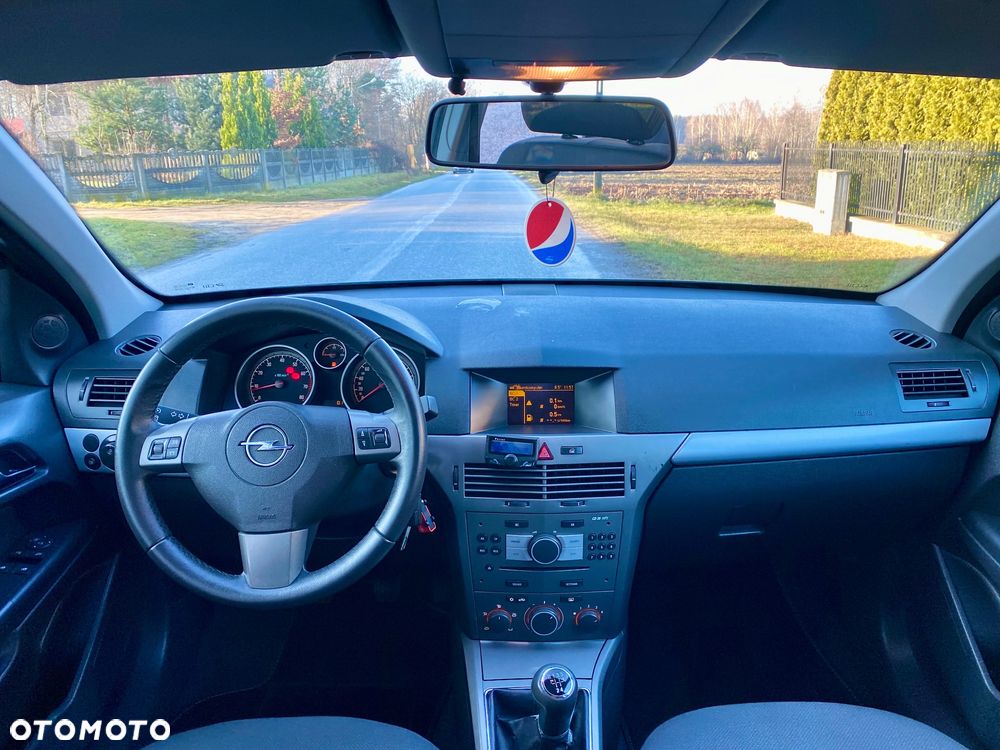 Opel Astra 1.4 Start - 21