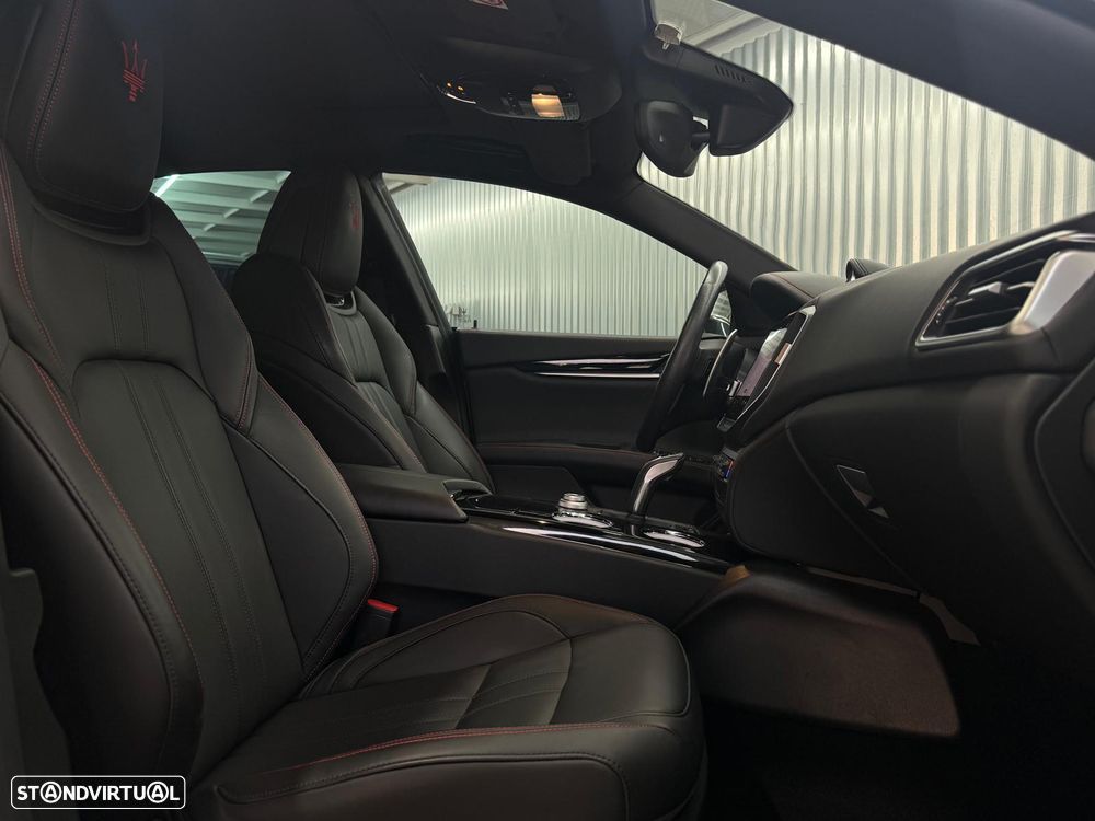 Maserati Ghibli GT Hybrid - 23