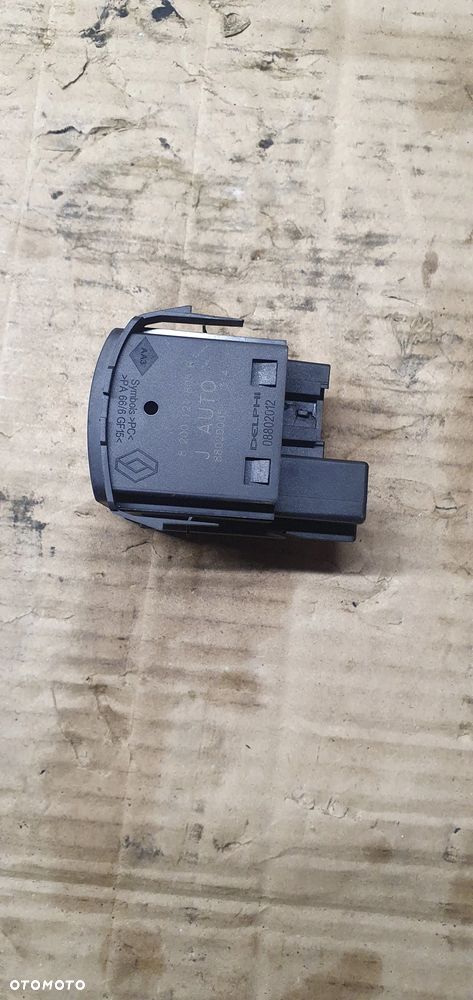 Przełącznik regulacji świateł oświetlenia Renault Scenic II 2 8200121805B - 2