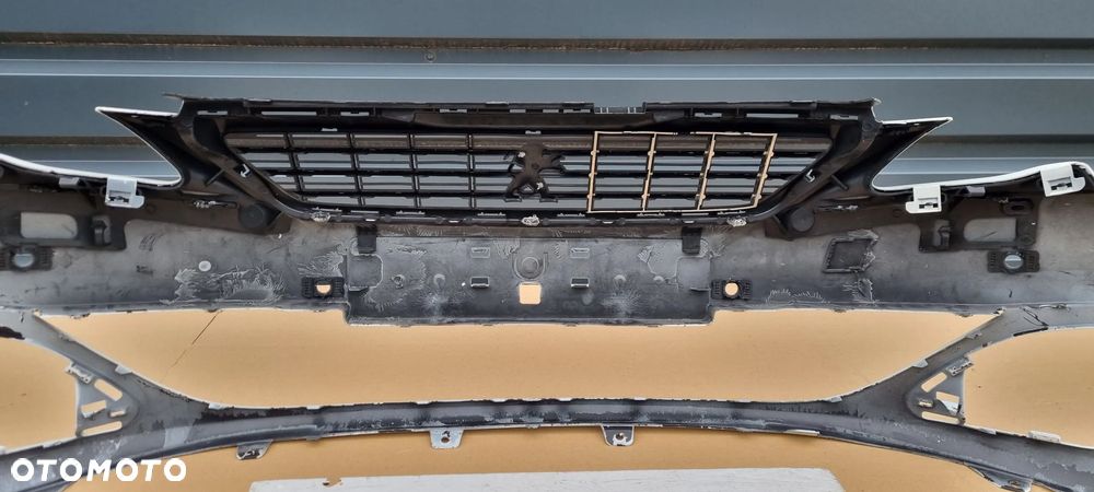 PEUGEOT 308 II GT LINE T9 2013- Zderzak przód oryginał MA423 - 10