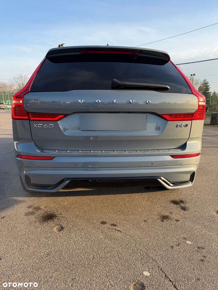 Volvo XC 60 B5 B R-Design - 7