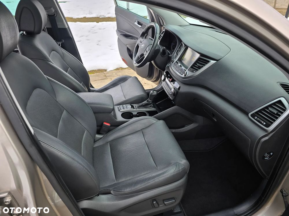 Hyundai Tucson 1.6 T-GDI Premium 4WD DCT - 33