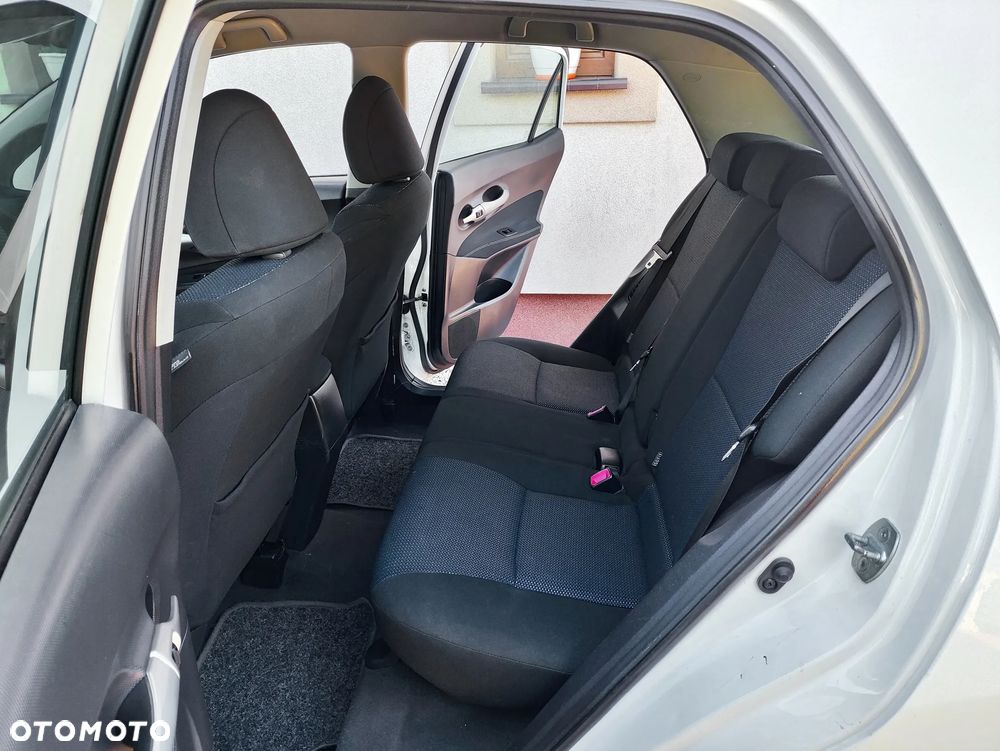 Toyota Auris 1.8 HSD Sol - 8