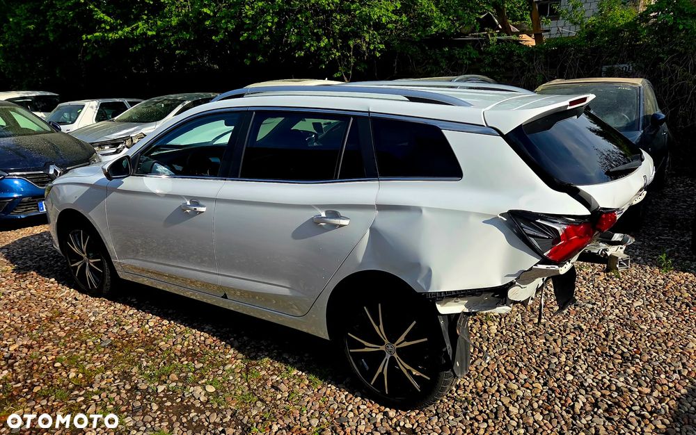 MG 5 Standard Luxury - 3