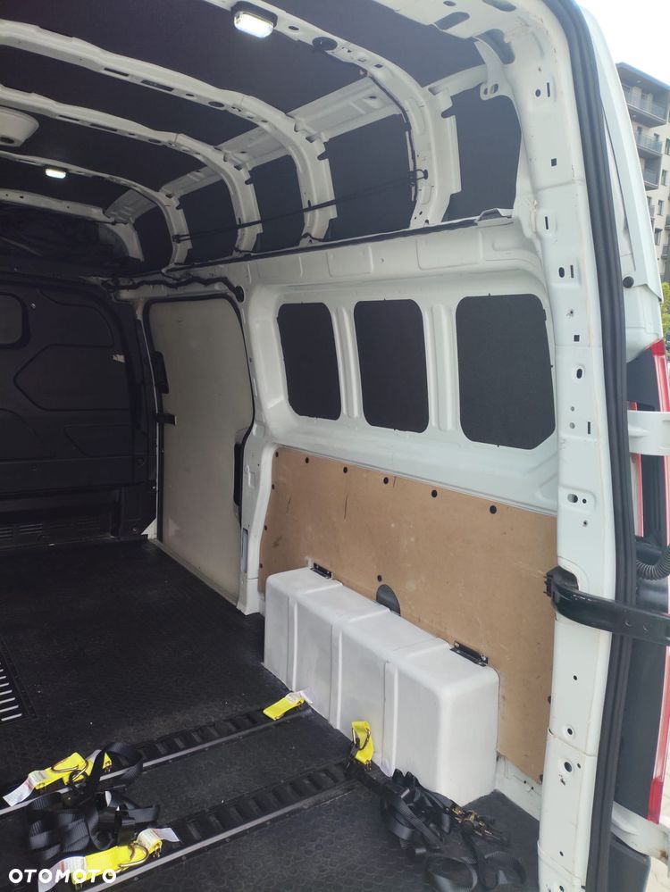 Ford TRANSIT CUSTOM - 15