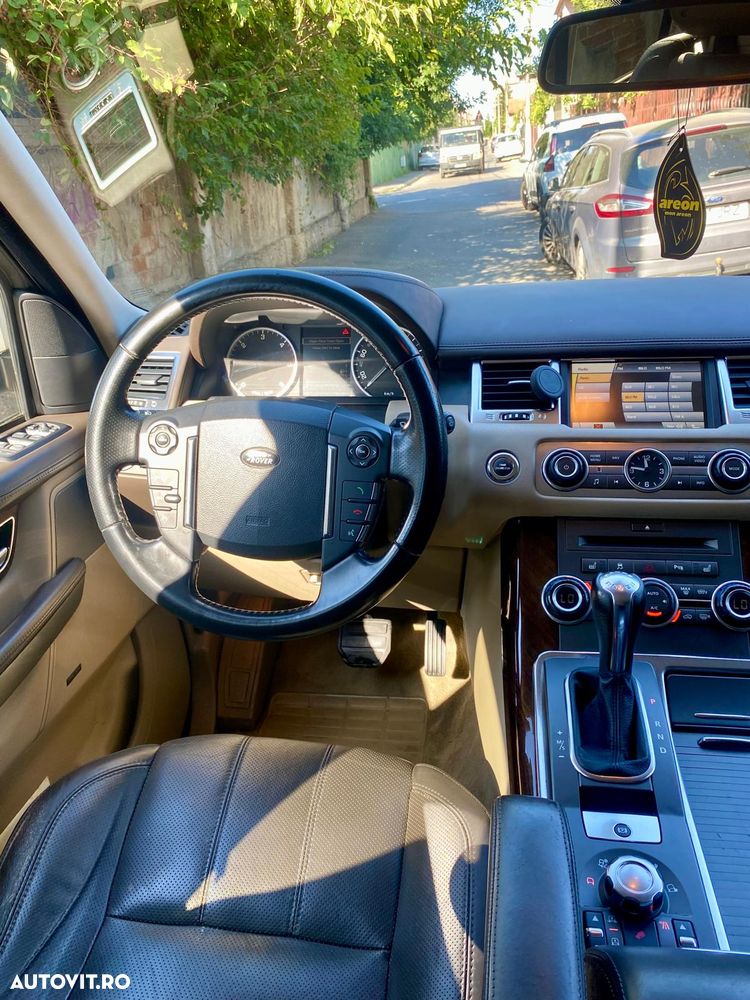 Land Rover Range Rover Sport 3.0 TDV6 SE - 11