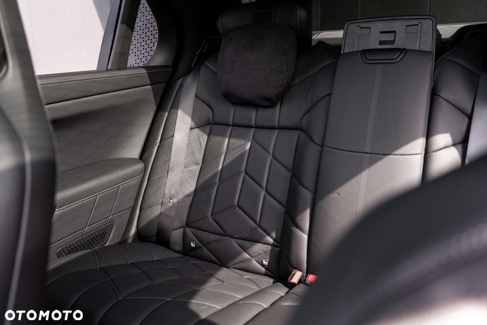 BMW Seria 7 740d xDrive mHEV Nero Lusso Edition sport - 30