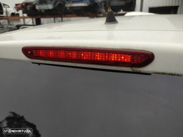 Farolim 3º Stop / Central Fiat Punto Evo Van (199_) - 1