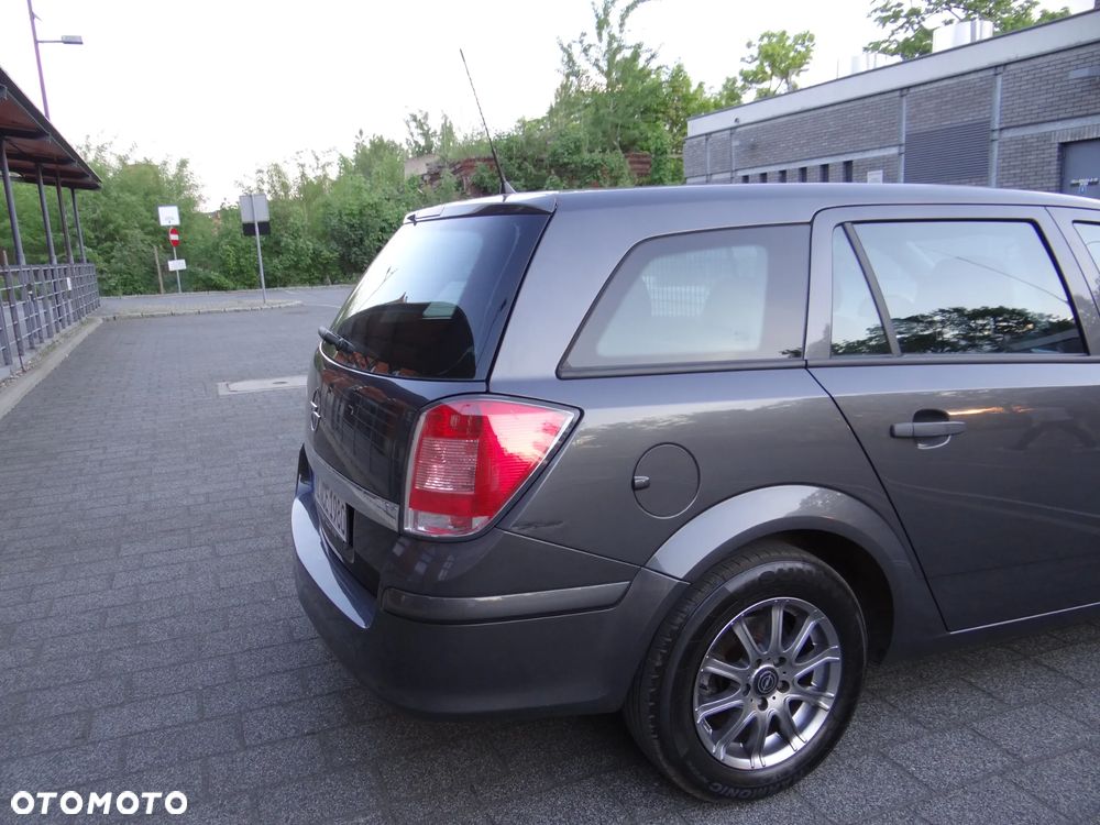 Opel Astra 1.4 - 13