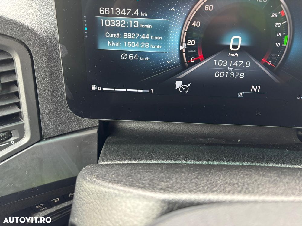 Mercedes-Benz ACTROS - 20