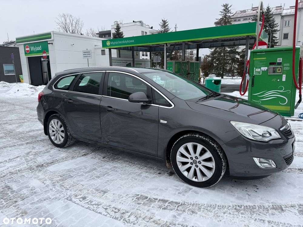 Opel Astra 1.4 T Cosmo - 5
