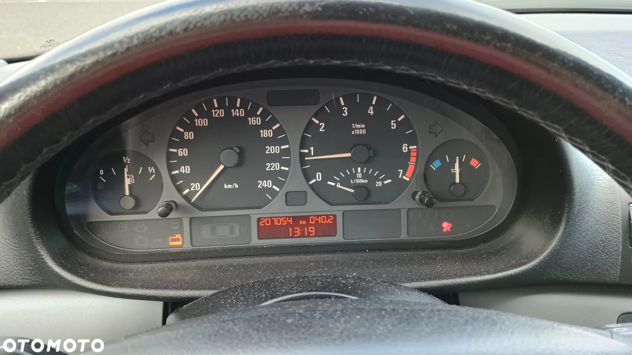 BMW Seria 3 316i - 5