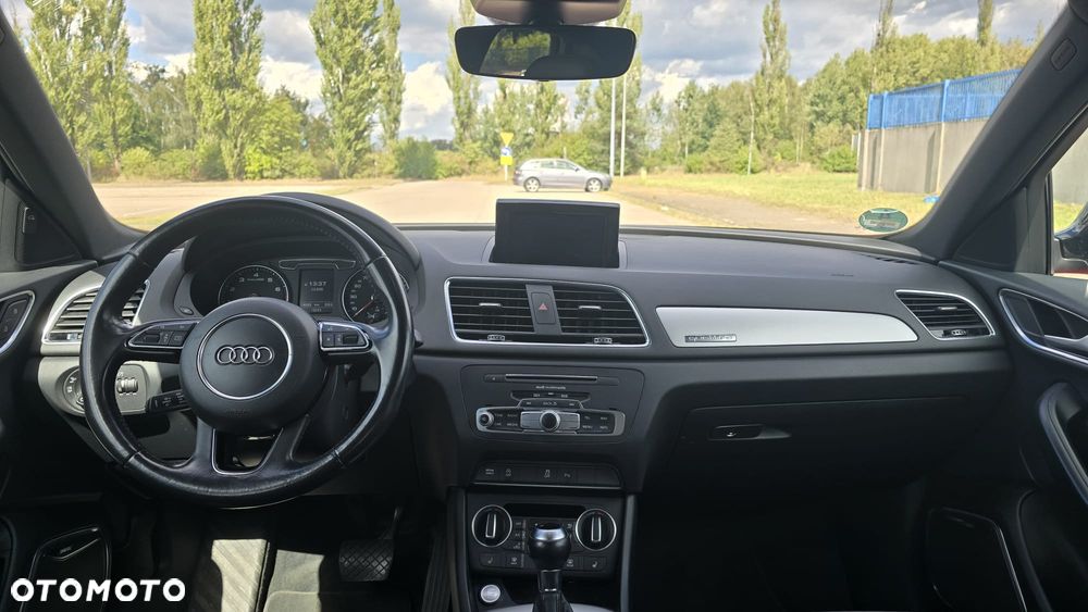 Audi Q3 2.0 TFSI Quattro S tronic sport - 11