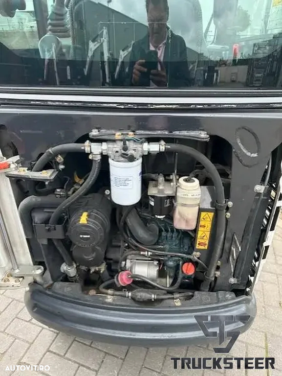 Bobcat E19 - 6