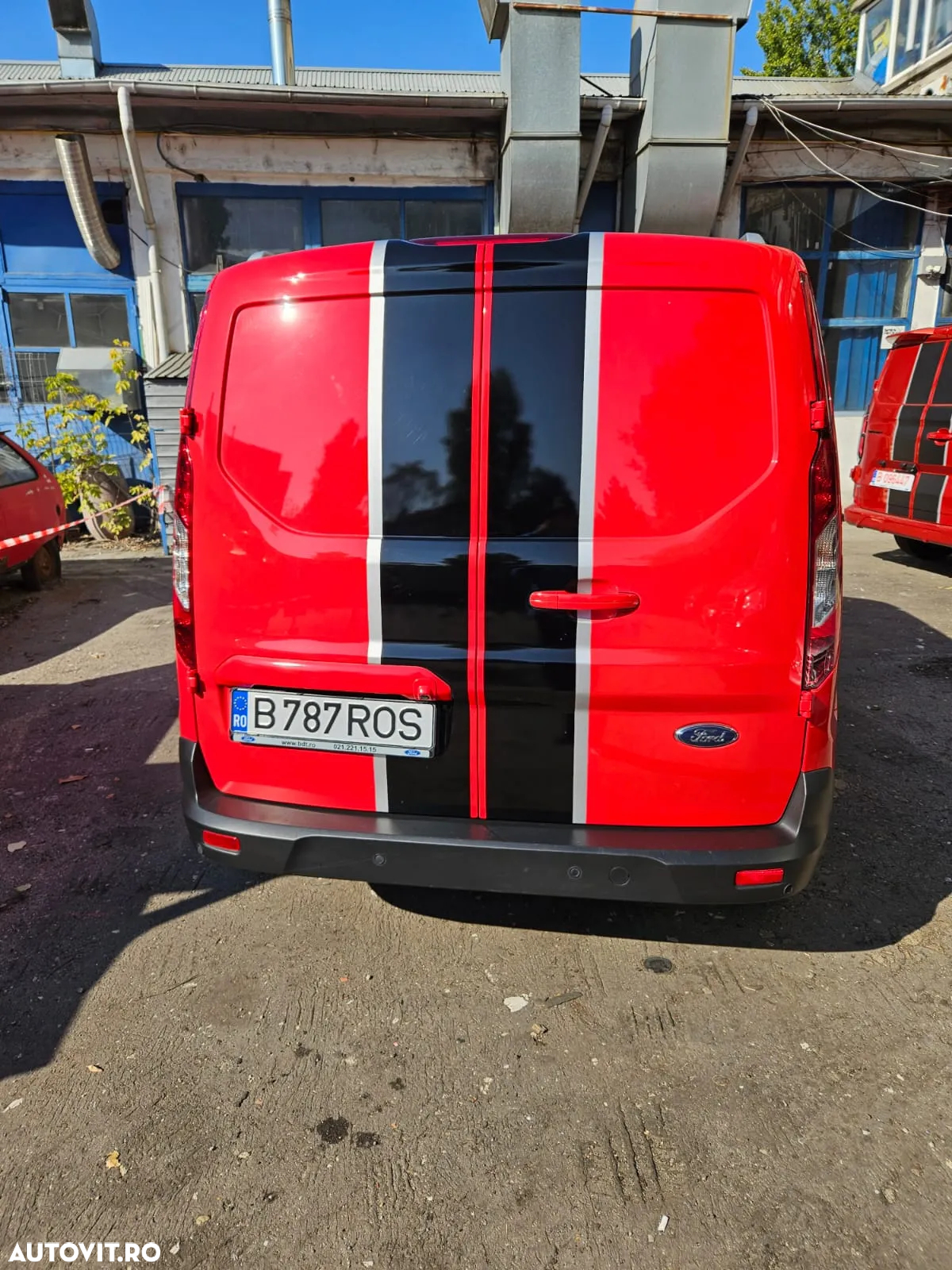 Ford Transit Connect - 4