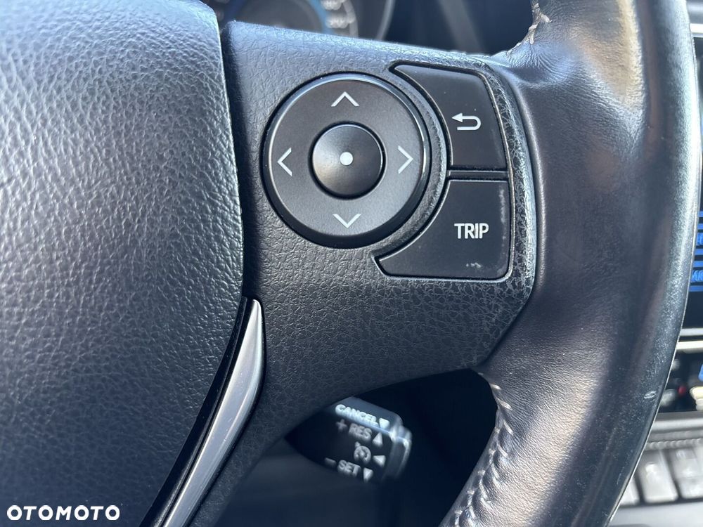 Toyota Auris - 28
