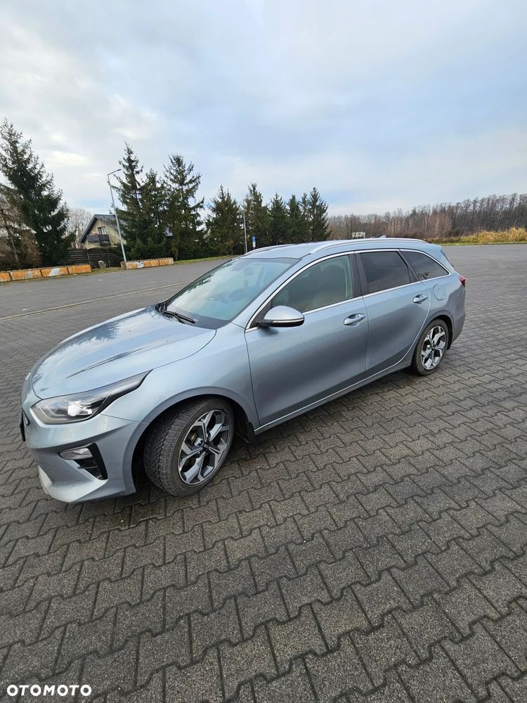 Kia Ceed 1.4 T-GDI L Business Line DCT - 12