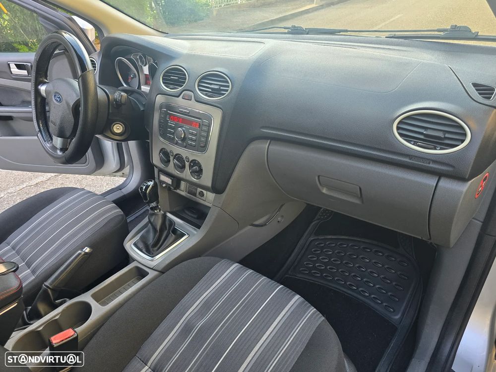 Ford Focus 1.6 TDCi ECOnetic - 5