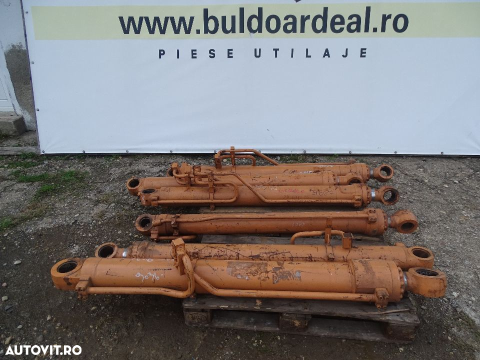 Cilindrii hidraulici  Noi gama CNH - 5