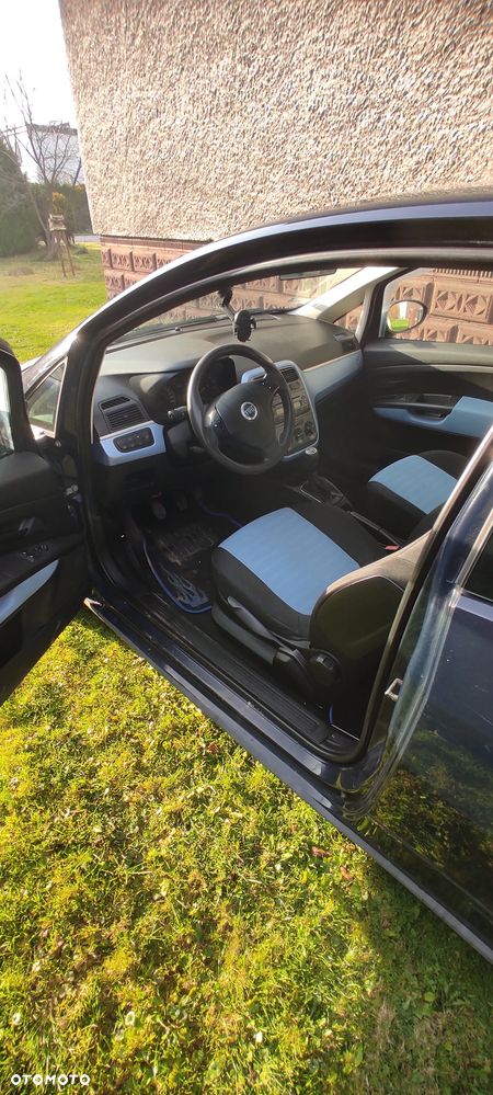 Fiat Grande Punto 1.3 Multijet 16V Dynamic - 12