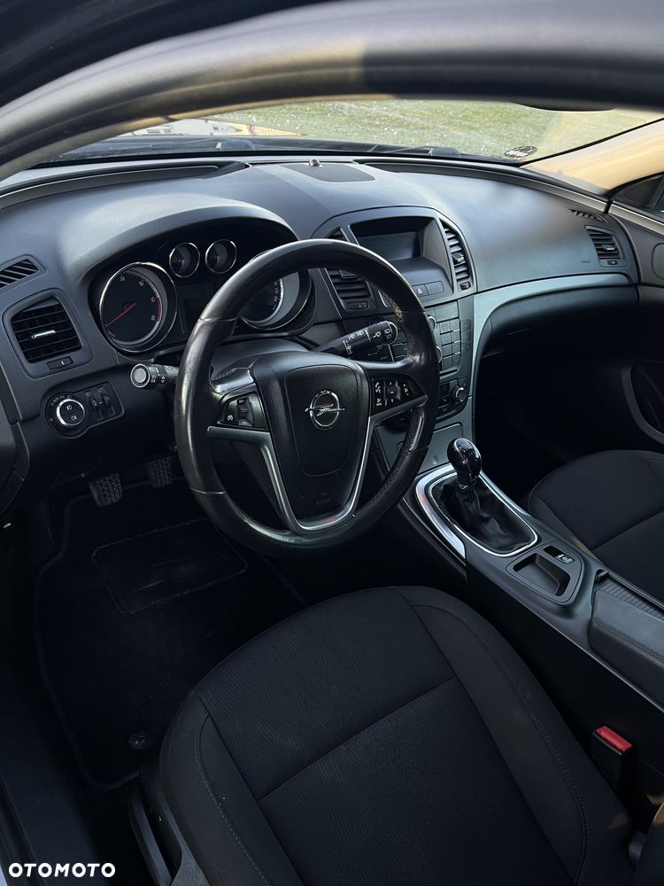 Opel Insignia 2.0 CDTI - 7