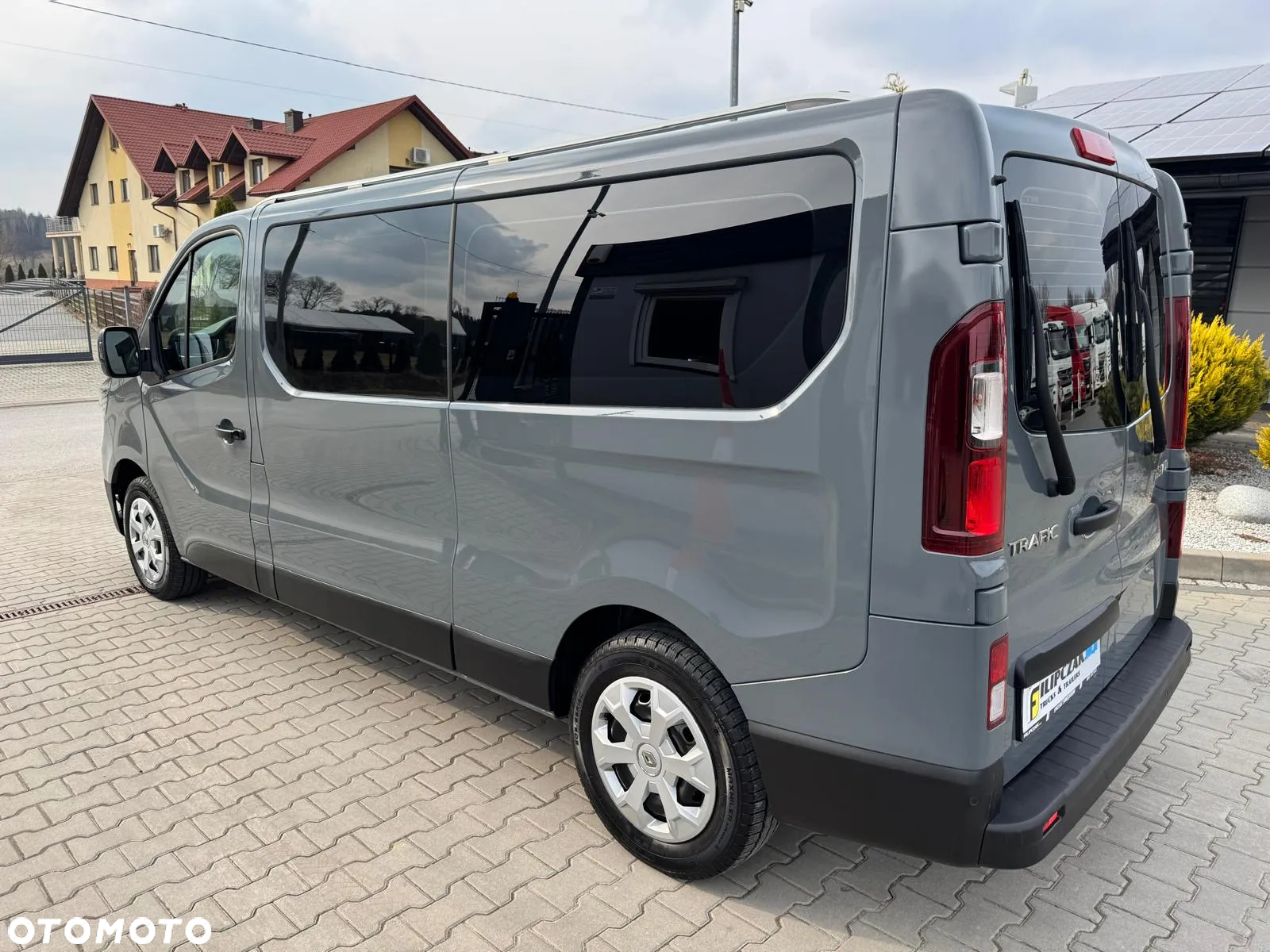 Renault Trafic - 4