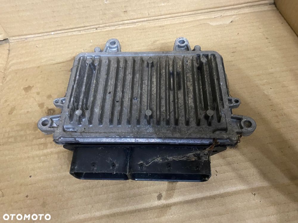 STEROWNIK KOMPUTER SILNIKA MERCEDES W245 A6401500134 - 3