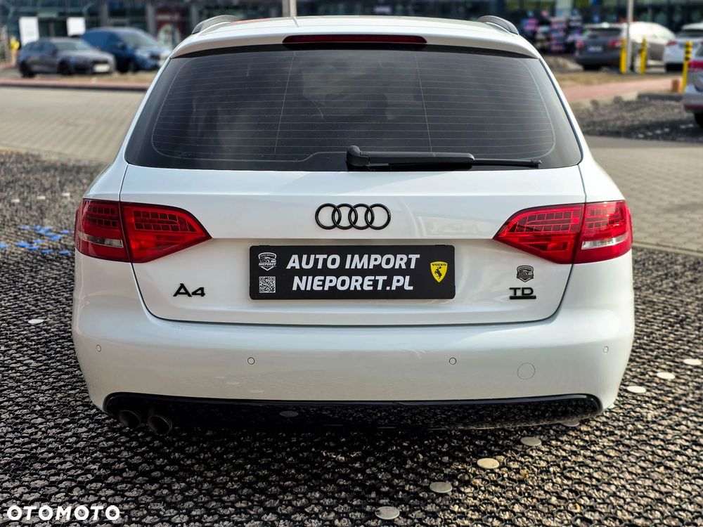 Audi A4 Avant 2.0 TDI DPF quattro Ambition - 9