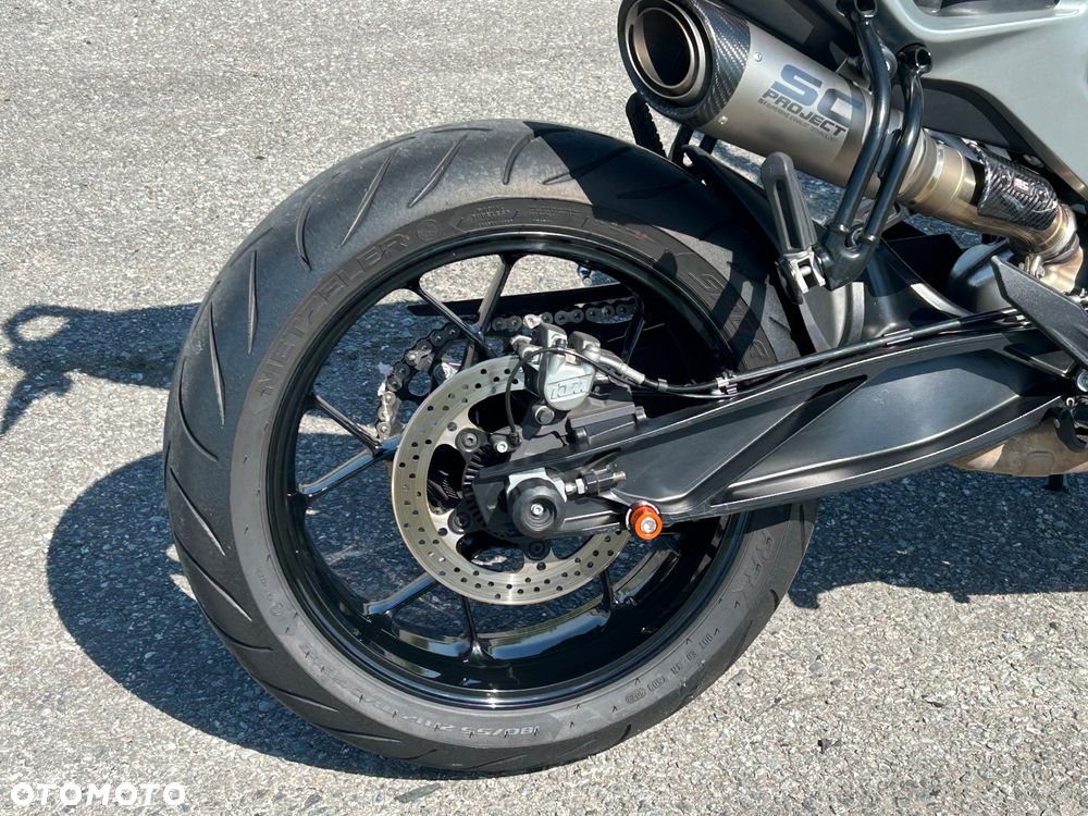 KTM Duke 790 - 12