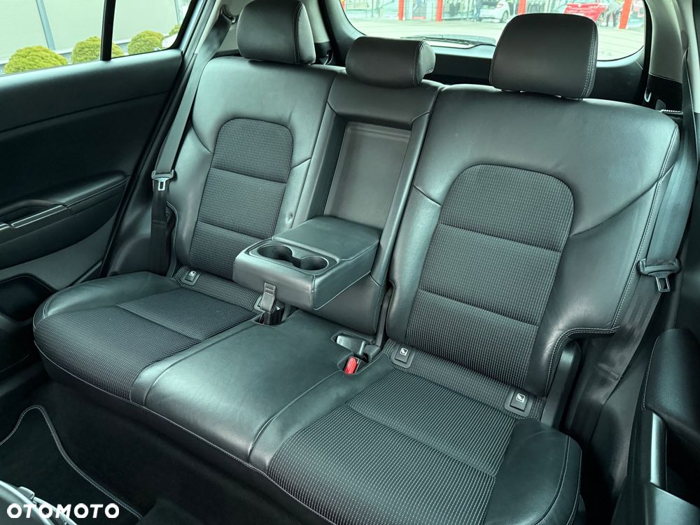 Kia Sportage 2,0 CRDI 2WD ISG Spirit - 30